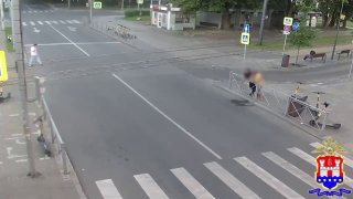 Полиция ищет свидетелей уличной драки на улице Карла Маркса